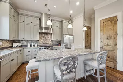 5207 Calle Montilla Place, Houston, TX 77007 - Photo 10