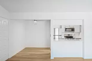 4600 West Pioneer Dr, Irving, TX 75061 - Photo 12