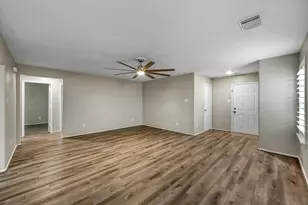 2219 Cold River Dr, Humble, TX 77396 - Photo 6