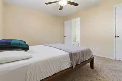 2310 Droxford Drive, Houston, TX 77008 - Photo 12