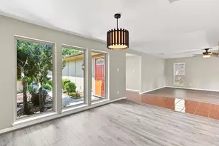 15706 Cavendish Dr, Houston, TX 77059 - Photo 14