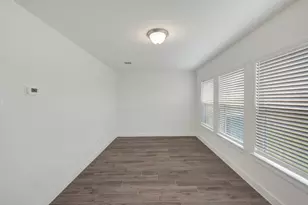 3016 Tres Olivos Dr, Houston, TX 77047 - Photo 2