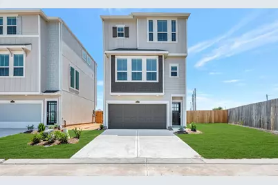 3016 Tres Olivos Drive, Houston, TX 77047 - Photo 1