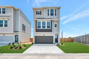 3016 Tres Olivos Dr, Houston, TX 77047 - Photo 1