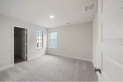 11411 Waterford Spring Trail, Houston, TX 77047 - Photo 10