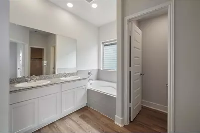 11411 Waterford Spring Trail, Houston, TX 77047 - Photo 14