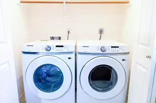 2439 Shelby Park Dr, Katy, TX 77450 - Photo 8