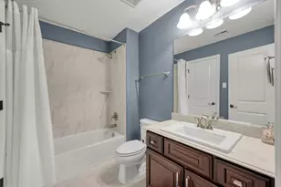 11 Rosy Finch Pl, The Woodlands, TX 77389 - Photo 40