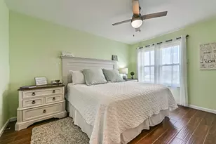 7312 Seawall Blvd, Galveston, TX 77551 - Photo 4