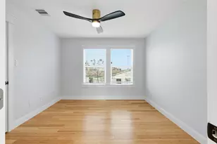 1207 32nd St, Galveston, TX 77550 - Photo 16