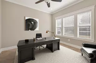 912 Roberts St, East Bernard, TX 77435 - Photo 4