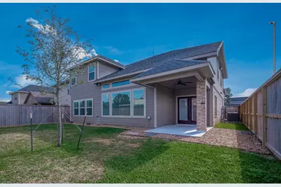 912 Roberts Street, East Bernard, TX 77435 - Photo 32