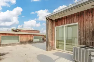 3910 Austin St, Houston, TX 77004 - Photo 34