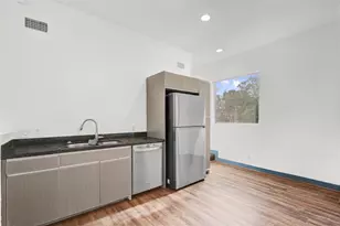 3910 Austin St, Houston, TX 77004 - Photo 16
