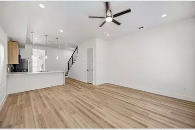 7977 Angus, Houston, TX 77028 - Photo 4