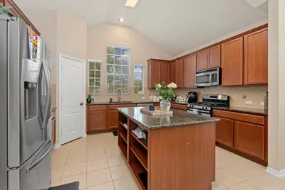 9807 Wellington Chase Lane, Humble, TX 77396 - Photo 8