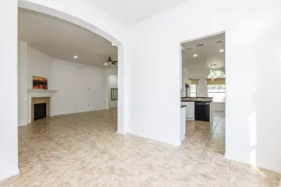 5418 Lacey Oak Meadow Drive, Katy, TX 77494 - Photo 12