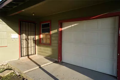 2506 10th Street, Galena Park, TX 77547 - Photo 2