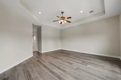 7147 Windwater Lagoon, Houston, TX 77036 - Photo 18