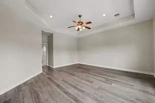 7147 Windwater Lagoon, Houston, TX 77036 - Photo 18
