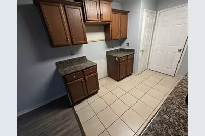 9811 Garnet Falls Drive, Rosharon, TX 77583 - Photo 4