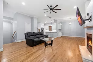 1714 Ovid St, Houston, TX 77007 - Photo 2
