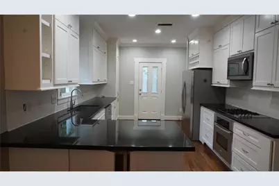 825 Algregg Street, Houston, TX 77008 - Photo 4