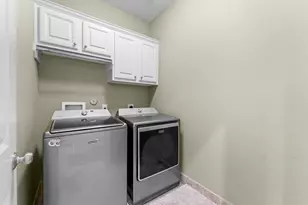 18 Laurelwood Dr, Houston, TX 77058 - Photo 30