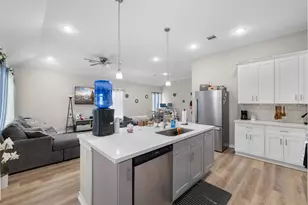1116 Washington St, Columbus, TX 78934 - Photo 14