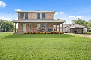 4612 17th St, Bacliff, TX 77518 - Photo 2