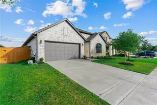 8654 Flamingo Bay Ln, Cypress, TX 77433 - Photo 2