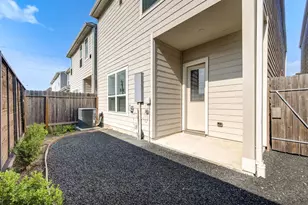 1517 Canter Bayou Way, Houston, TX 77043 - Photo 30