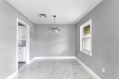 708 N Circle Drive, Baytown, TX 77520 - Photo 12