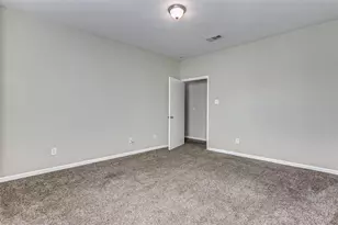 8704 San Rocco St, Houston, TX 77031 - Photo 2