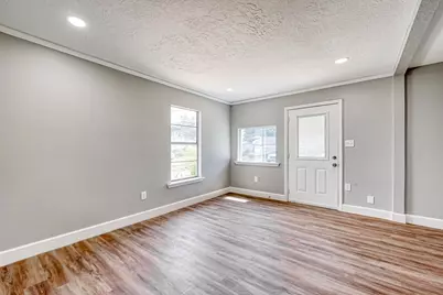 6715 Victoria Street #A, Houston, TX 77020 - Photo 10