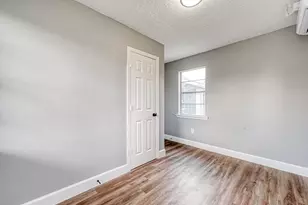 6715 Victoria St, Houston, TX 77020 - Photo 16