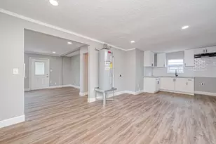 6715 Victoria St, Houston, TX 77020 - Photo 12