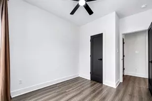 8665 Duane St, Houston, TX 77051 - Photo 10