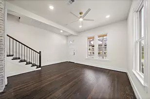 2813 Ball Street St, Galveston, TX 77550 - Photo 12