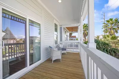 2813 Ball Street Street, Galveston, TX 77550 - Photo 30