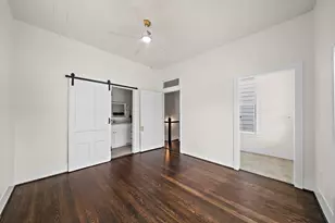 2813 Ball Street St, Galveston, TX 77550 - Photo 28