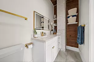 2813 Ball Street St, Galveston, TX 77550 - Photo 32