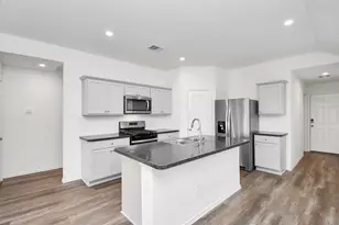 24430 Elmwood Falls Dr, Spring, TX 77373 - Photo 10