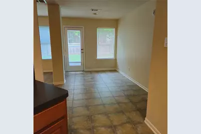 42 Drifting Shadows Circle, Conroe, TX 77385 - Photo 6