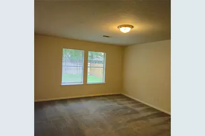 42 Drifting Shadows Circle, Conroe, TX 77385 - Photo 8