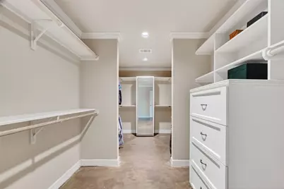 341 W Gaywood Drive, Houston, TX 77079 - Photo 22