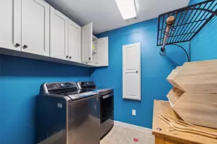 341 W Gaywood Dr, Houston, TX 77079 - Photo 24