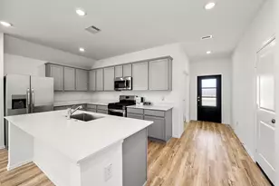 7339 Bartoncliff Dr, Katy, TX 77493 - Photo 6