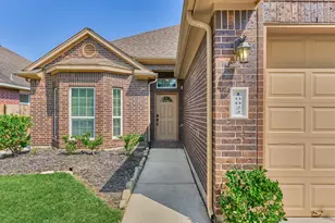 10022 Elkwood Glen Ln, Tomball, TX 77375 - Photo 2