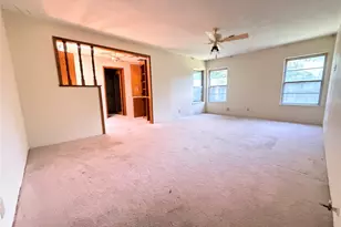 504 Dwinnell St, Baytown, TX 77520 - Photo 12